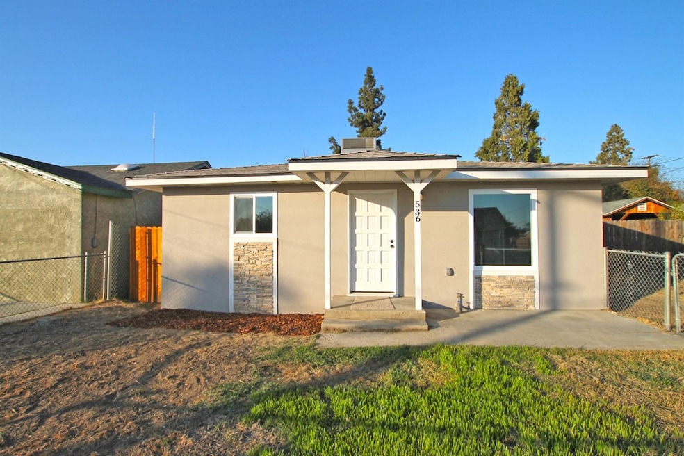 536 Union Ave, Porterville, CA 93257 - photo 1