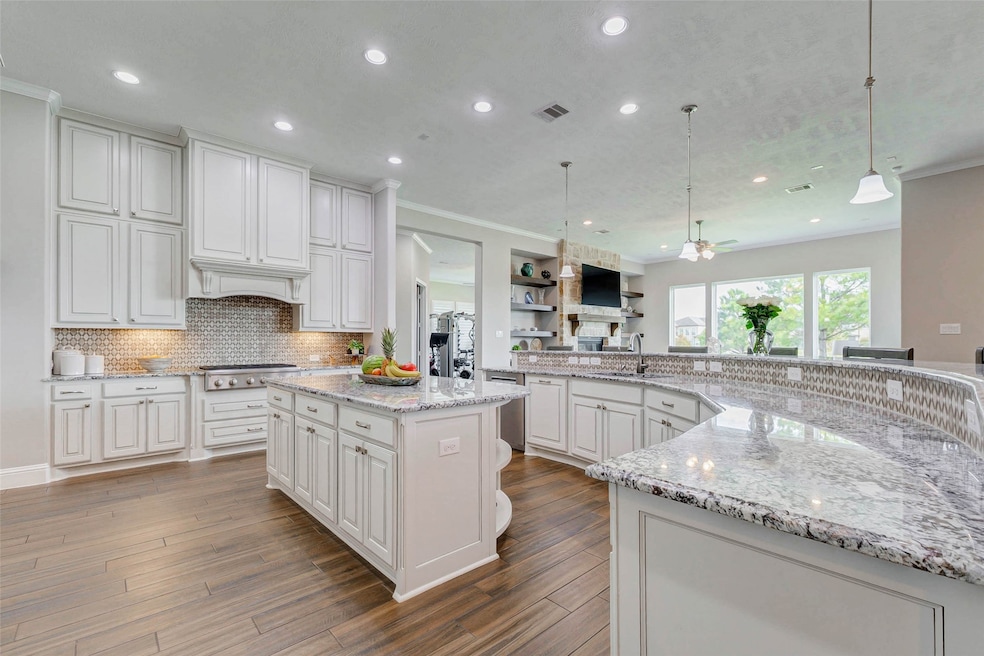 27919 Starlight Harbor Ln, Fulshear, TX 77441 - photo 1