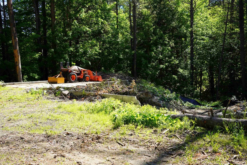 905 Ski Tow Rd, West Windsor, VT 05037 - photo 1