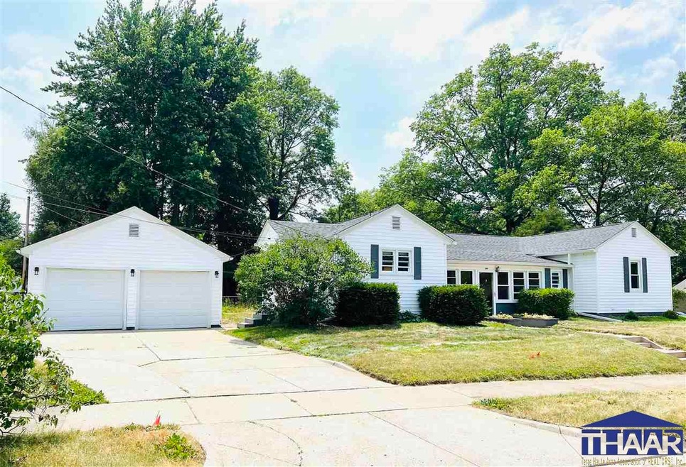 2305 Warren St, Terre Haute, IN 47803 - photo 1