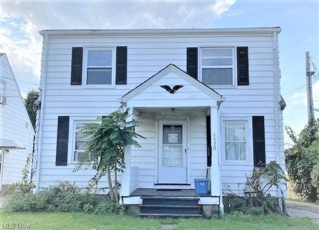 1520 Rockefeller Rd, Wickliffe, OH 44092 - photo 1