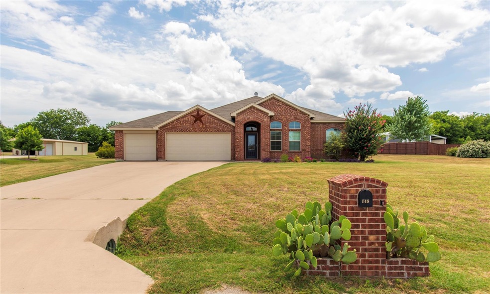 148 Creekwood Ranch Rd, Azle, TX 76020 - photo 1