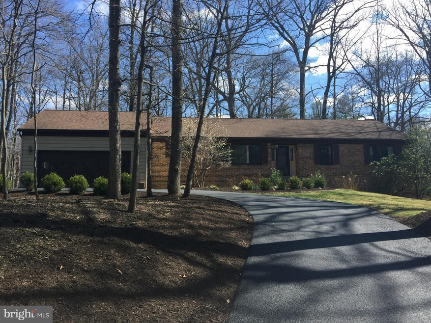 2515 Trophy Ln, Reston, VA 20191 - photo 1