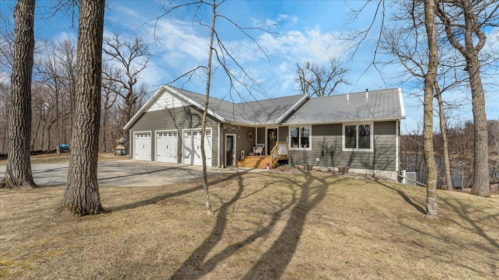 Sold $810,000