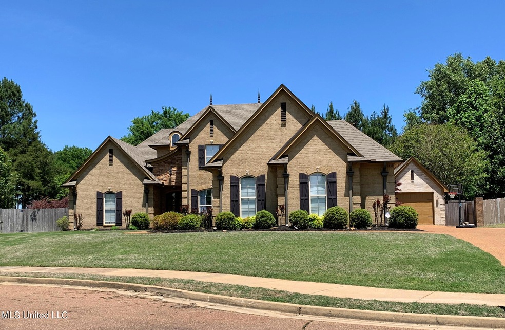 1430 Notting Hill S, Hernando, MS 38632 - photo 1