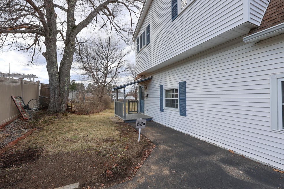 52 Als Ave unit B, Allenstown, NH 03275 - photo 1