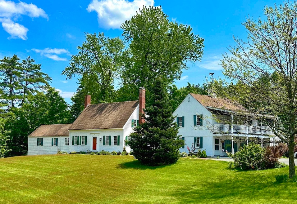 98 Elm St, Newport, NH 03773 - photo 1