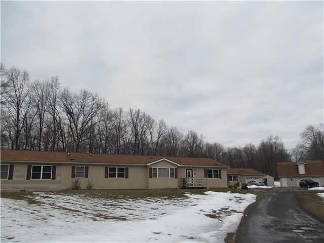 62 St Andrews Rd unit 1, Walden, NY 12586 - photo 1