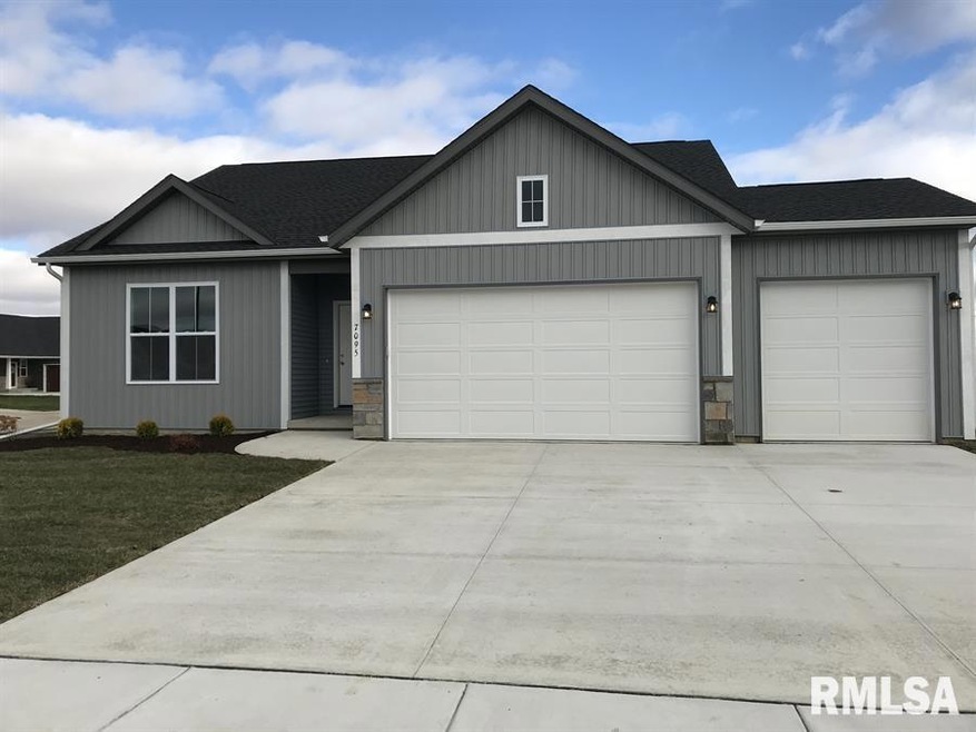 7095 Matthews Pass, Bettendorf, IA 52722 - photo 1