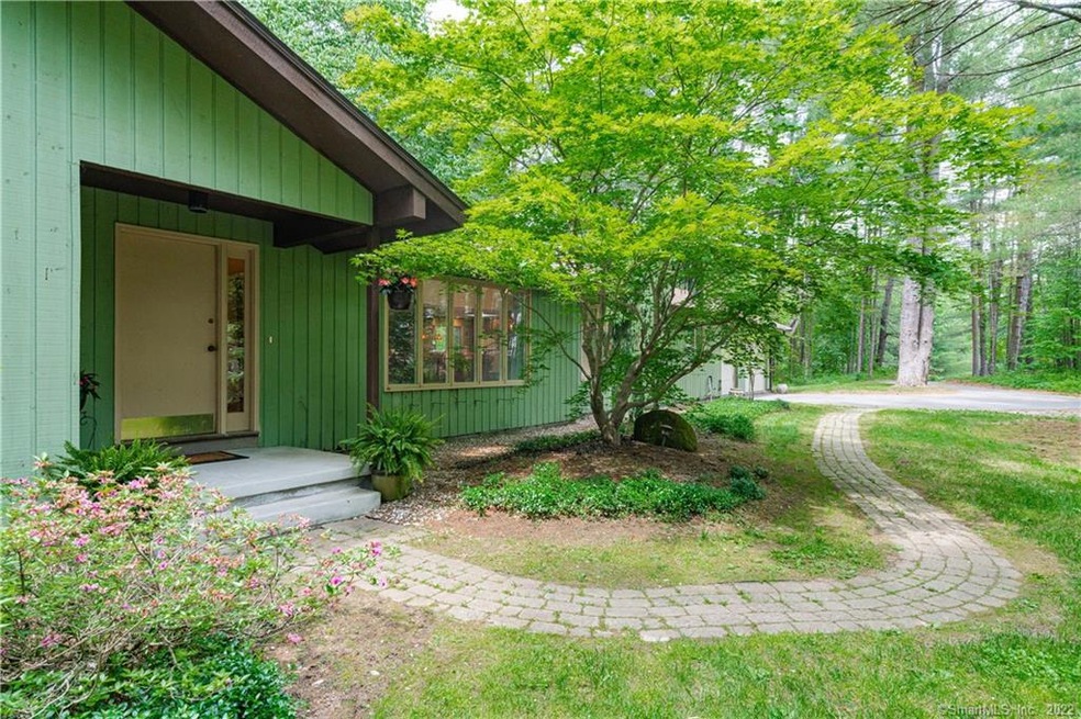 Rarely available--a stunning Ranch style home with
