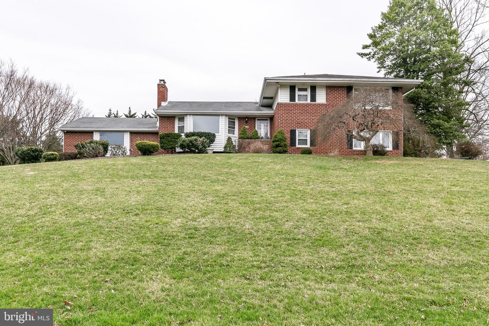 2011 Dumont Rd, Lutherville Timonium, MD 21093 - photo 1