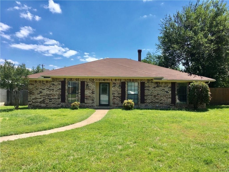 2973 Mesa Verde Trail, Grapevine, TX 76051 - photo 1