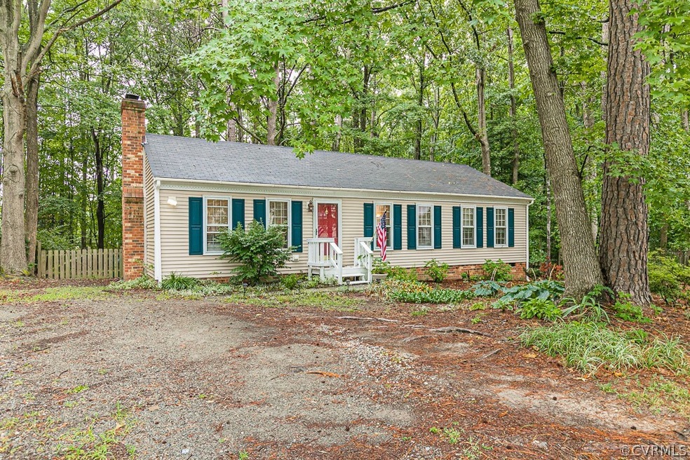 4915 Kellywood Cir, Glen Allen, VA 23060 - photo 1