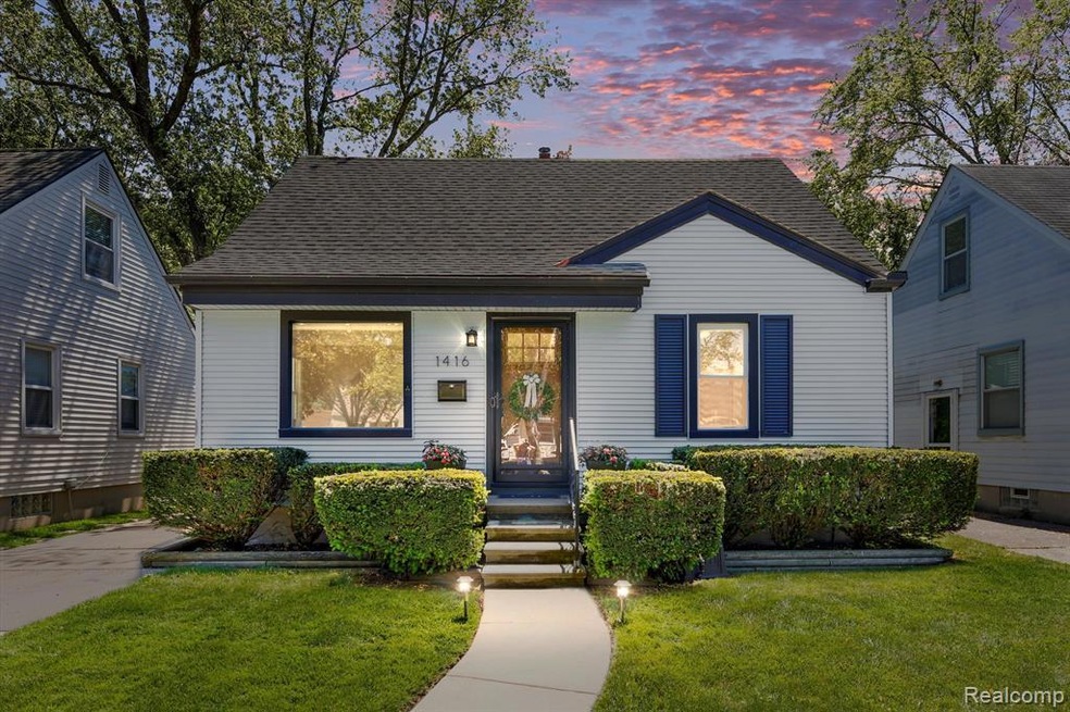 1416 Whitcomb