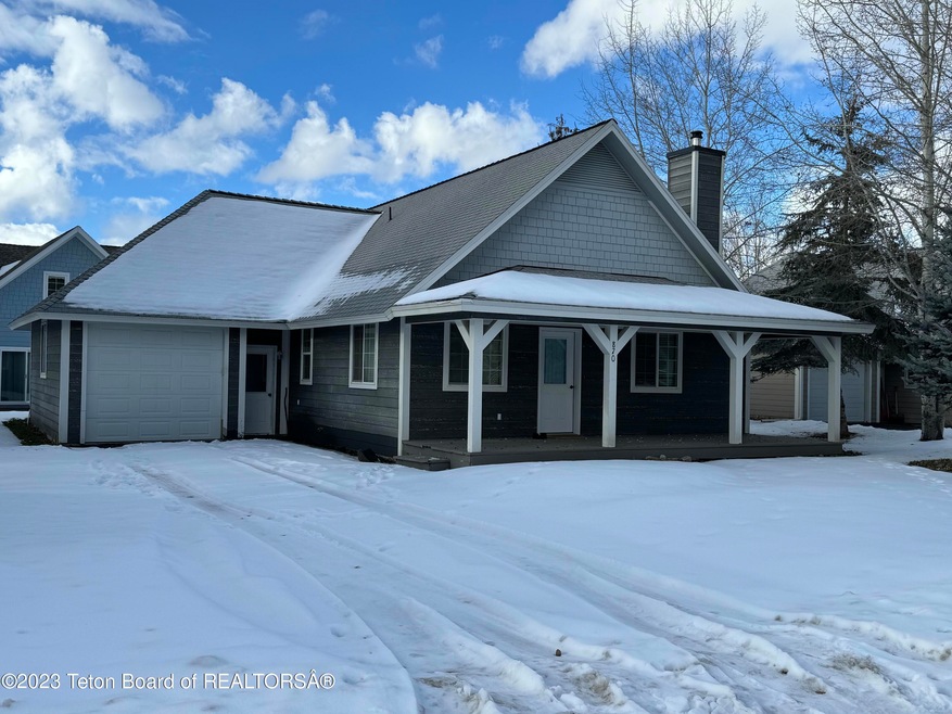 870 Eagles Rest Dr, Driggs, ID 83422 - photo 1