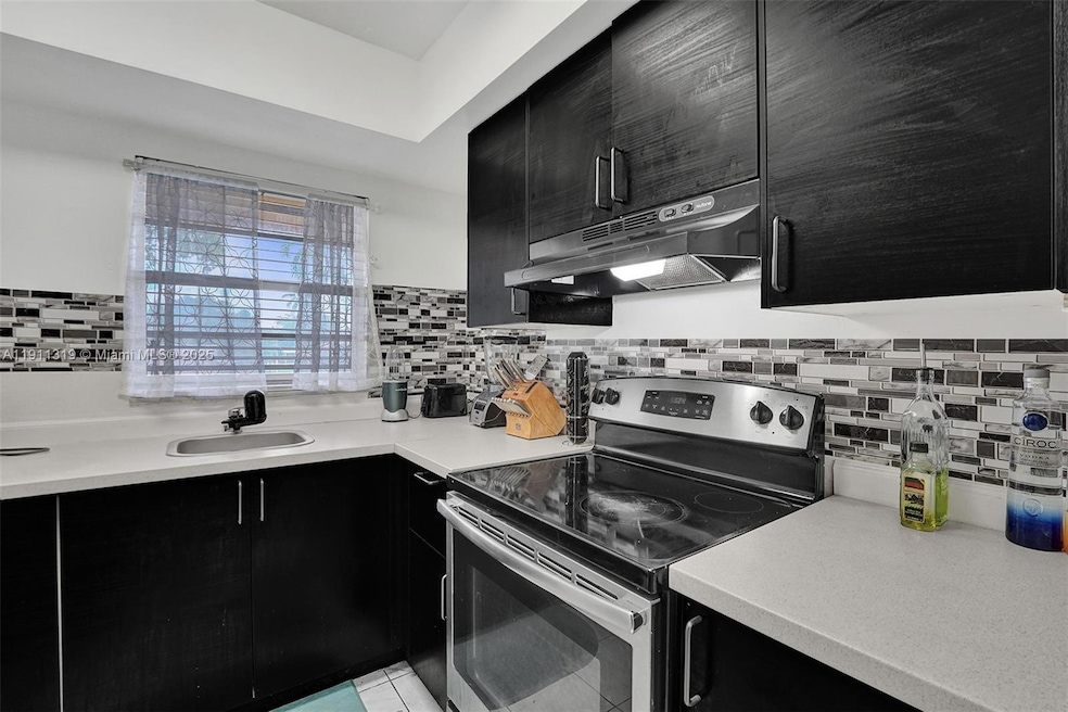 For Rent $1,650/month