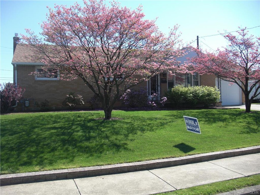 3013 S 5th Ave, Whitehall, PA 18052 - photo 1