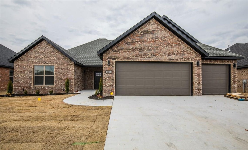 671 Bob Glen Cir, Centerton, AR 72719 - photo 1