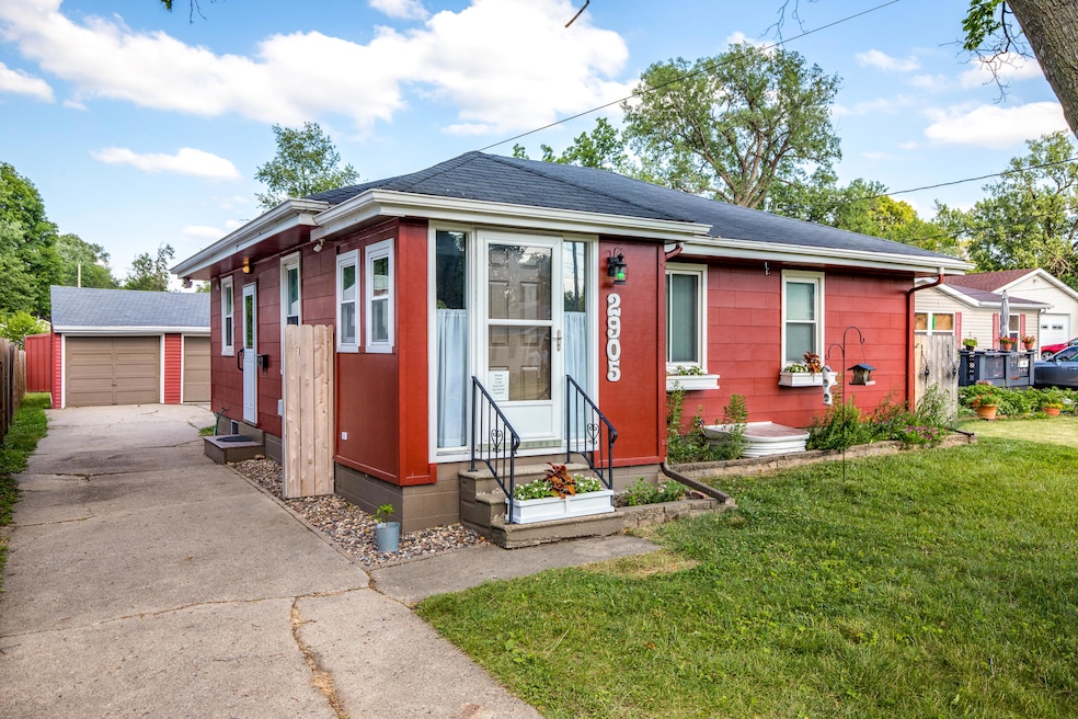 2905 51st Street, Des Moines