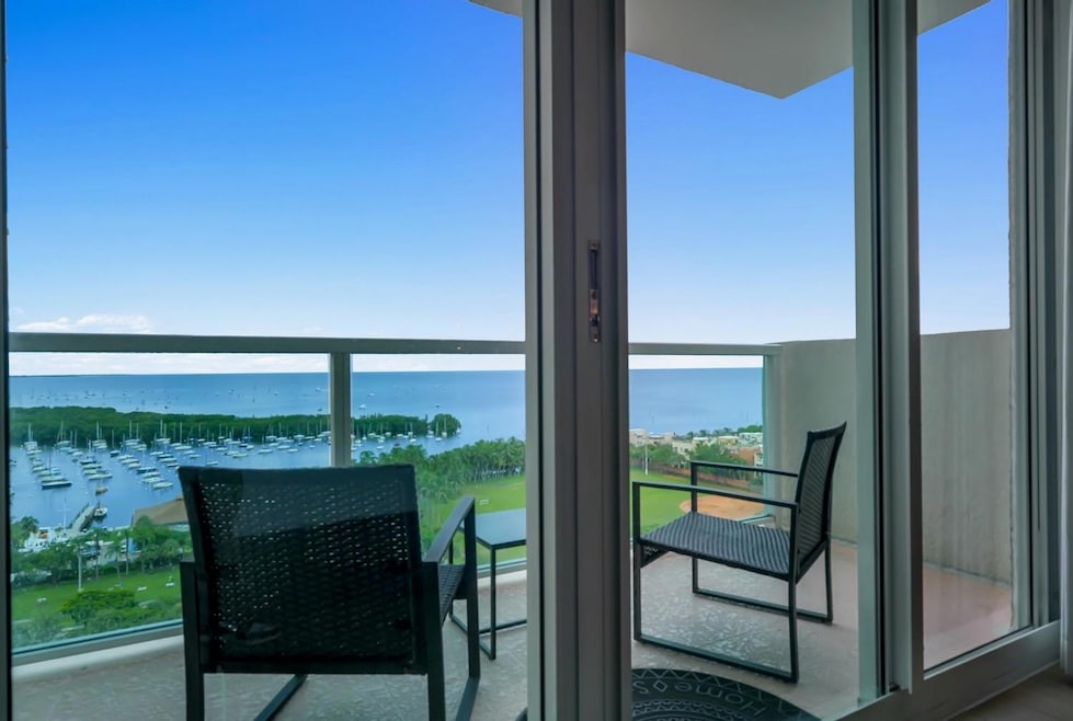 2889 Mcfarlane Rd unit 1516, Miami, FL 33133 - photo 1