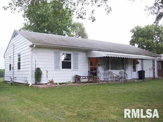 1620 Pekin St, Lincoln, IL 62656 - photo 1