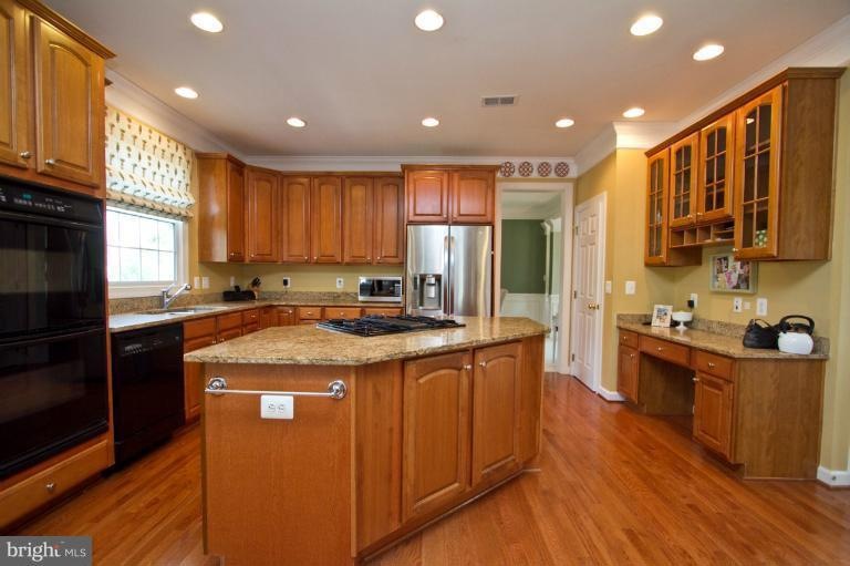 22764 Portico Place, Ashburn, VA 20148 - photo 1