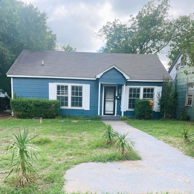 1610 W Walker St, Denison, TX 75020 - photo 1