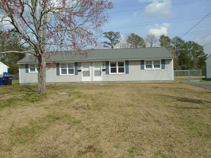 1224 Davis St, Jacksonville, NC 28540 - photo 1