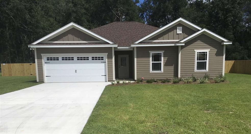 11 Carousel Cir, Crawfordville, FL 32327 - photo 1