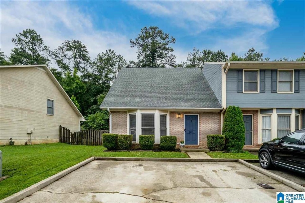 5093 Falling Creek Ln, Birmingham, AL 35235 - photo 1