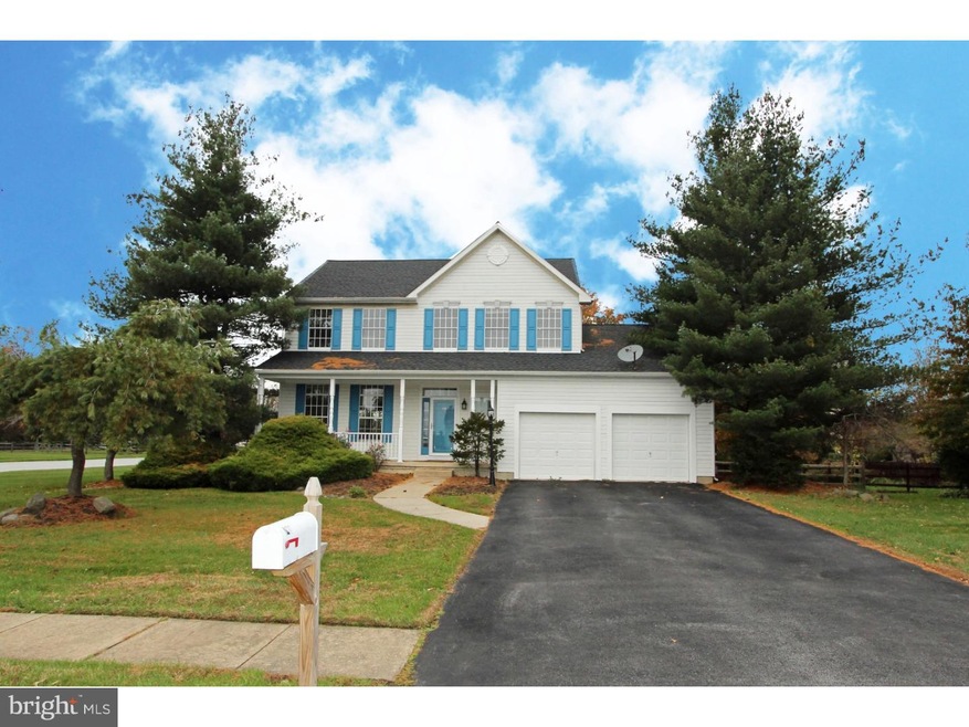 114 Peace Ct E, Bear, DE 19701 - photo 1