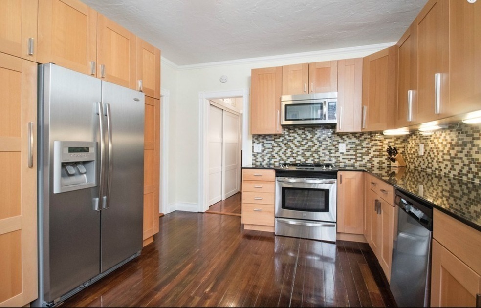 451 Franklin St unit 1, Cambridge, MA 02139 - photo 1