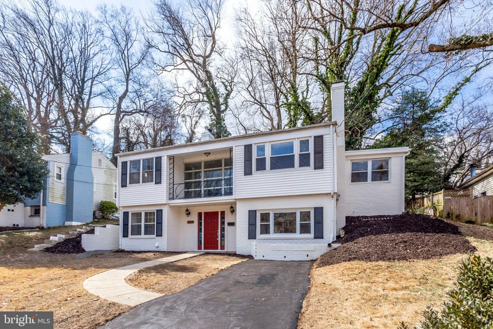 3503 28th Pkwy, Temple Hills, MD 20748 - photo 1