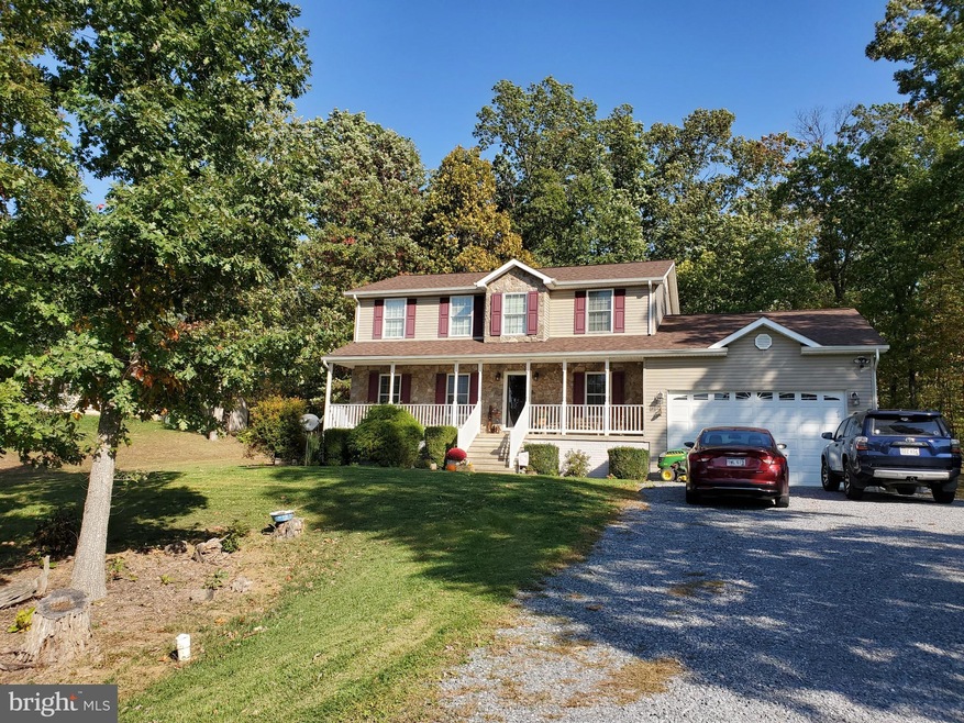 368 Leviticus Dr, Bunker Hill, WV 25413 - photo 1