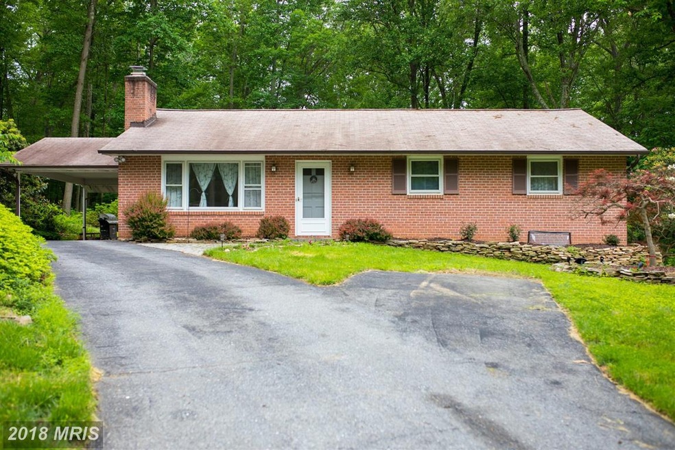 5604 Brookside Ct, Sykesville, MD 21784 - photo 1