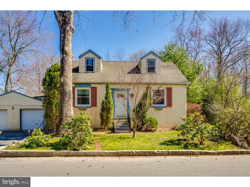 1021 Walnut Ave, Lindenwold, NJ 08021 - photo 1