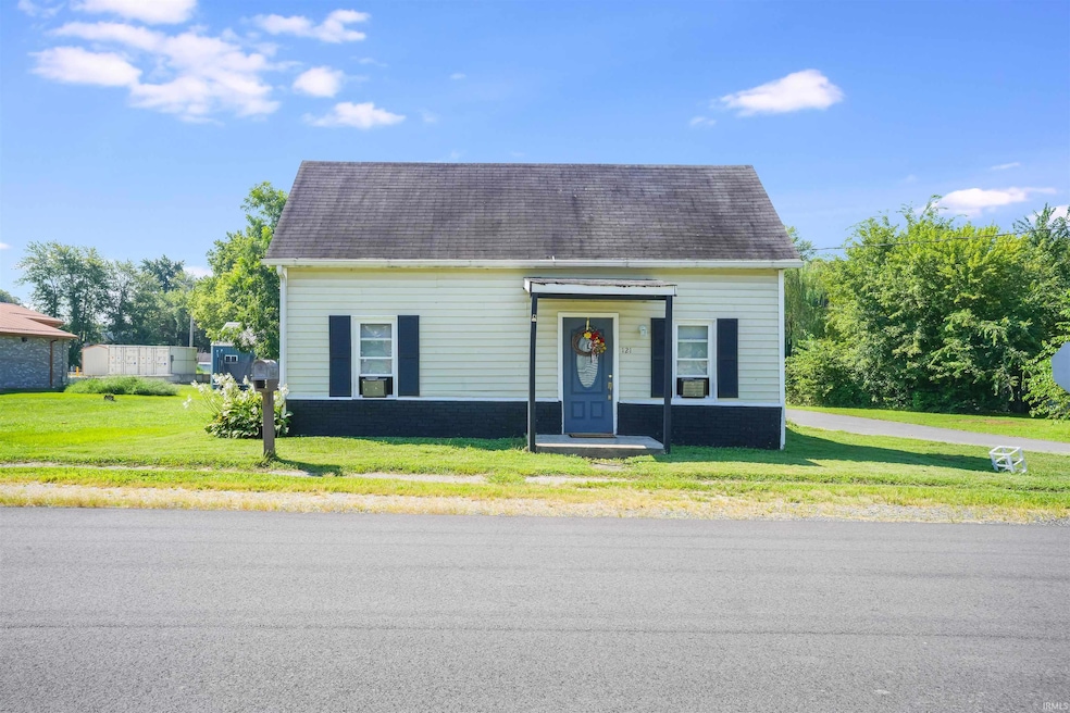 121 W Oak St, Tennyson, IN 47637 - photo 1