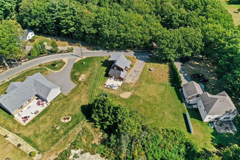 324 Hill St, Leominster, MA 01453 - photo 1