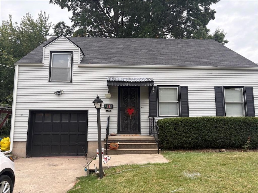 1223 S Osage St, Independence, MO 64055 - photo 1