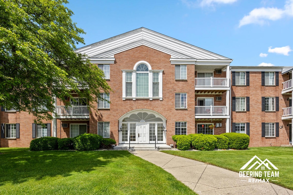 For Sale $139,900 • Co-Listing Agent