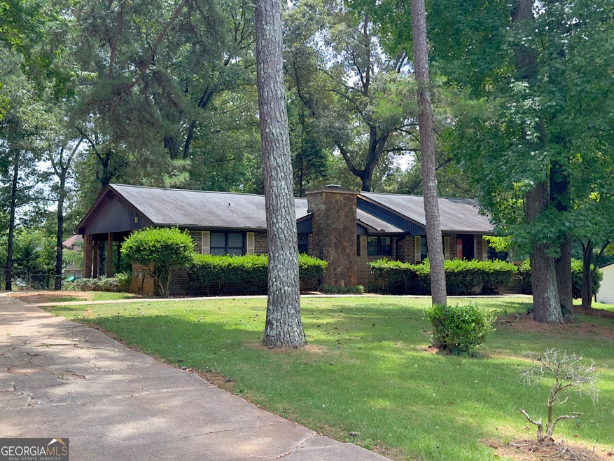 75 Hickory Dr, Stockbridge, GA 30281 - photo 1