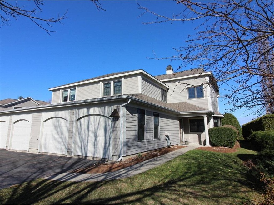 540 Golf Course Rd, South Burlington, VT 05403 - photo 1