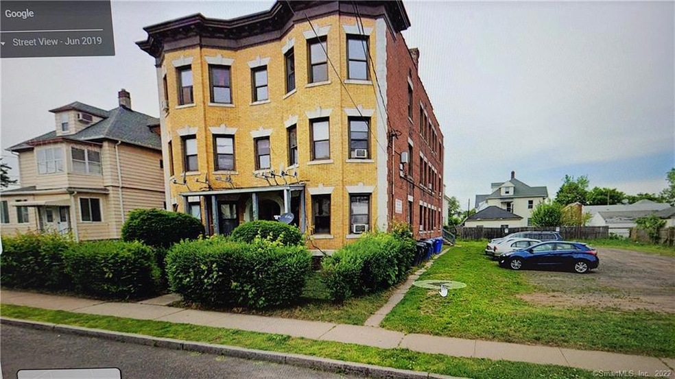 174 Standish St unit 2w, Hartford, CT 06114 - photo 1