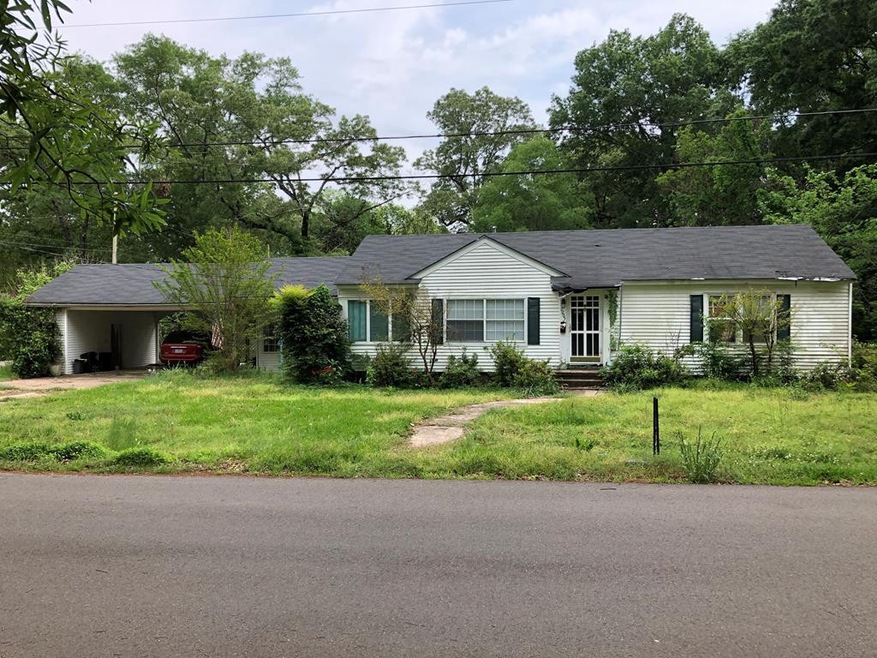 1205 Wheelock St, McComb, MS 39648 - photo 1