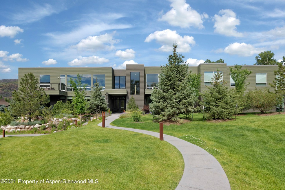 Park Modern Exterior