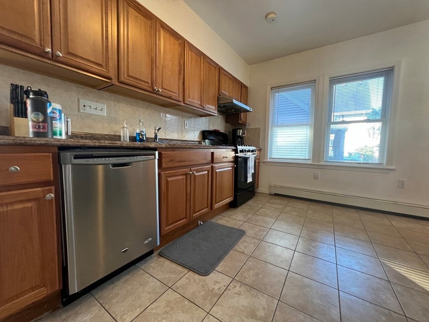 50 Channing St unit 1, Quincy, MA 02170 - photo 1