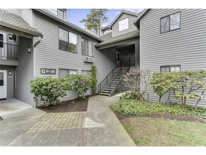 4000 Carman Dr unit 101, Lake Oswego, OR 97035 - photo 1