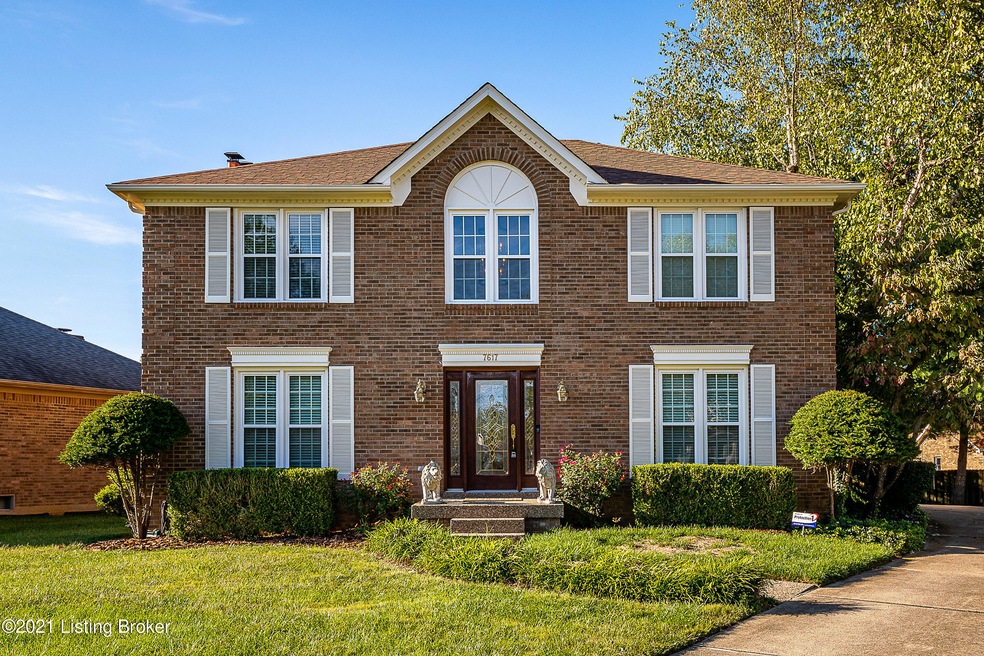 7617 Newton Ct, Louisville, KY 40228 - photo 1
