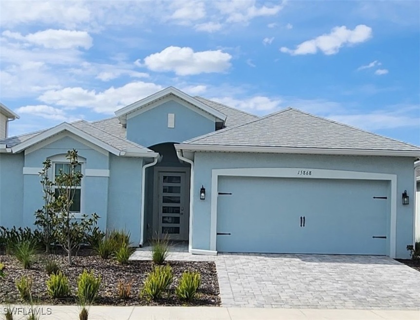 Ranch-style home with 2 car garage