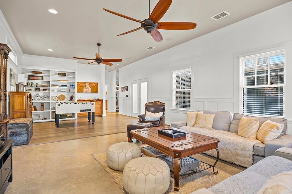 For Sale $804,800